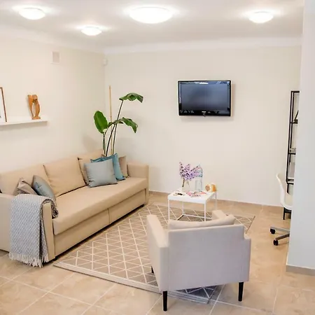 Apartment In - Free Parking Kaunas