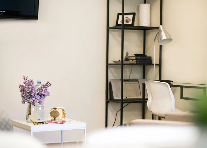 In - Free Parking * קובנה